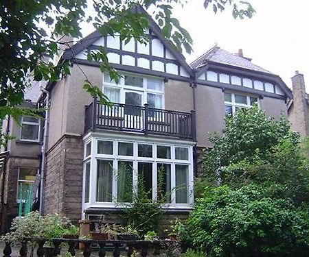 Cedar House B&B Матлок Екстериор снимка