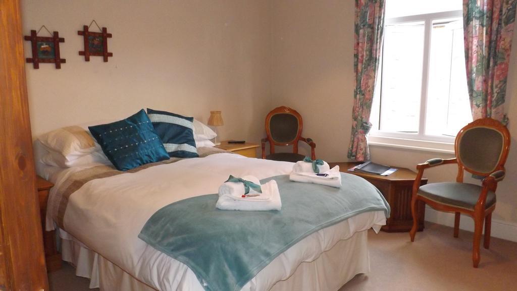 Cedar House B&B Матлок Стая снимка