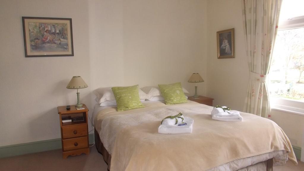 Cedar House B&B Матлок Стая снимка
