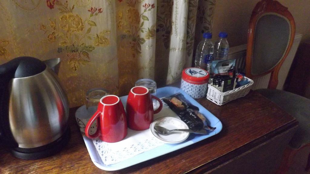 Cedar House B&B Матлок Стая снимка