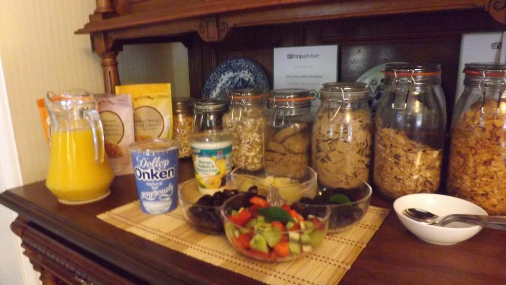 Cedar House B&B Матлок Екстериор снимка