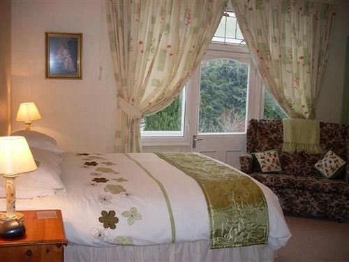 Cedar House B&B Матлок Екстериор снимка